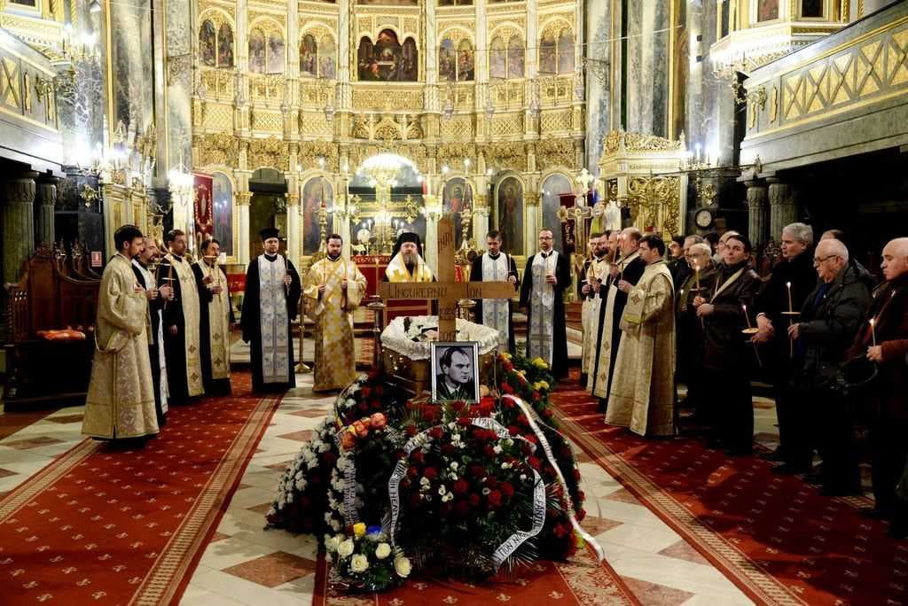PS Timotei a oficiat slujba Parastasului pentru Ion Ungureanu