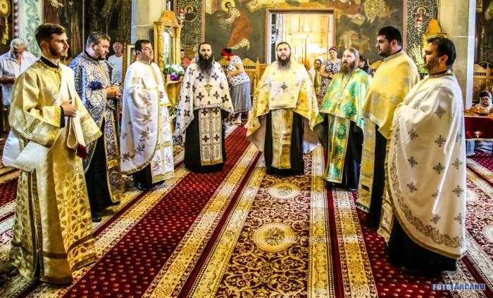 Sfântul Paisie sărbătorit la Schitul Sfântul Nicolae din Giurgiu