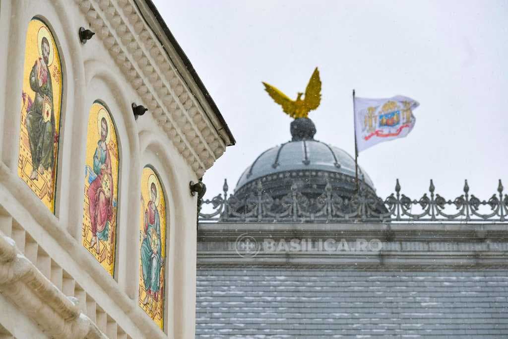 Ansamblul_Patriarhal_iarna_Patriarhia_Romana_Dealul_Patriarhiei